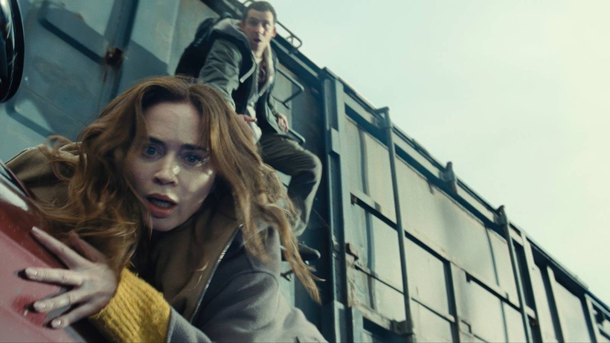 Emily Blunt discusses the most challenging stunt in Disclosure Day