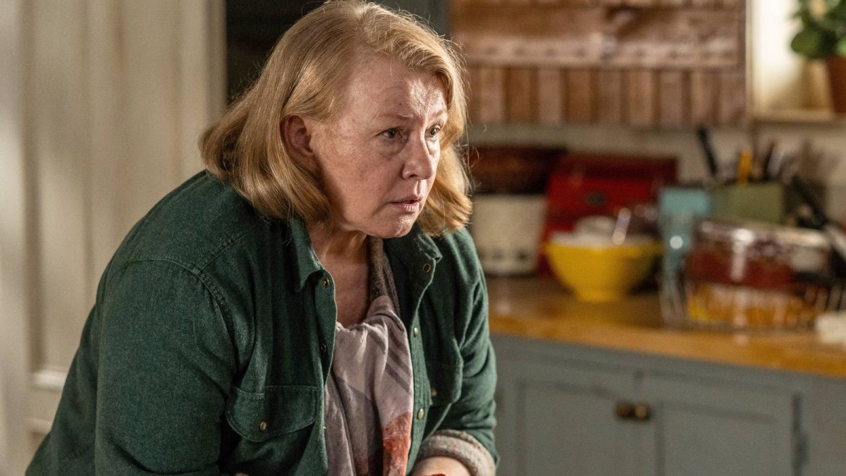 From Season 4: The Real Reason For Donna’s Near-Death Experience Addressed By Star