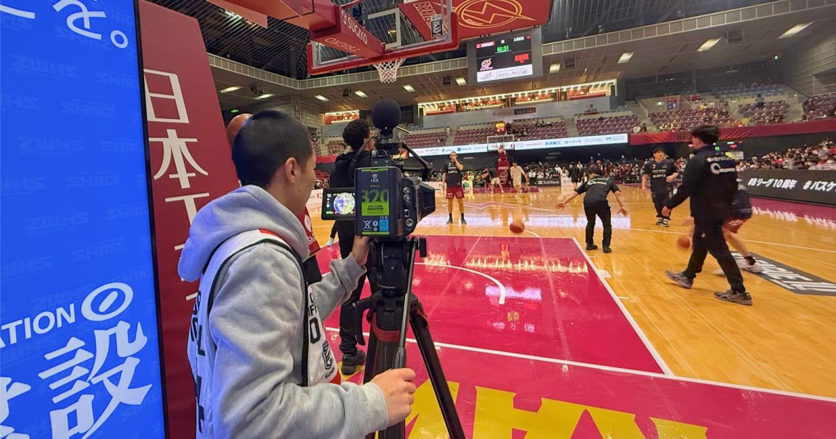 Filmmakers Use Immersive Cameras to Bring Basketball to Life for Fans at Home