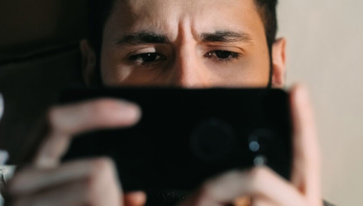 UK firm bombarded debt-ridden people with 5.5M texts