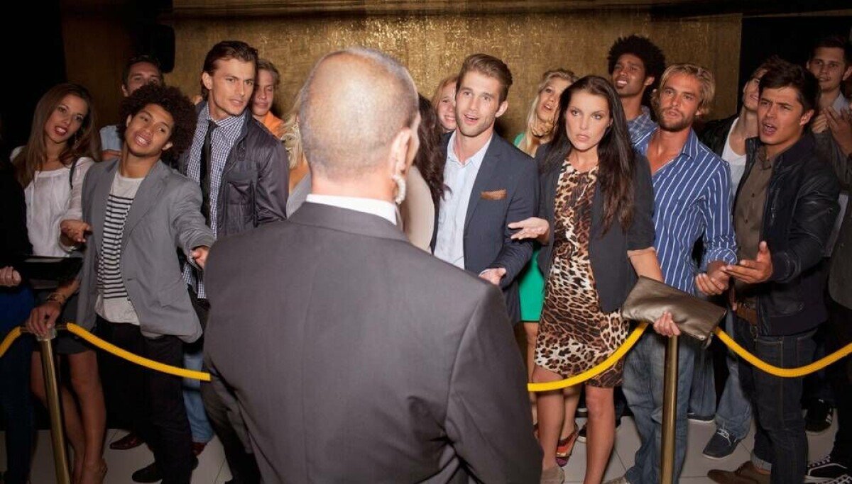 Microsoft builds a bouncer to keep bots out of Teams meetings