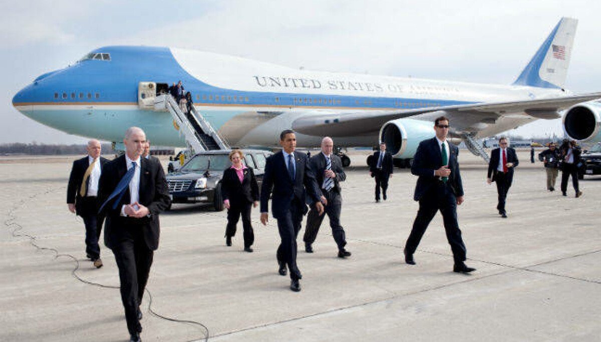Even the Secret Service won't use company-issued phones