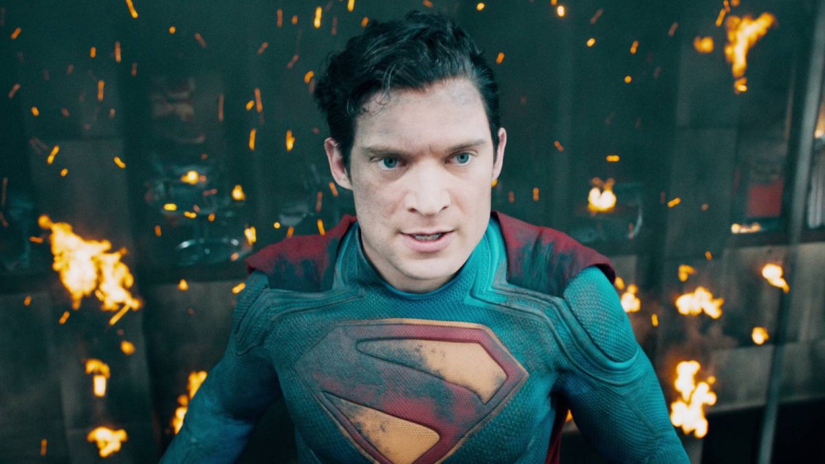 Batman & Superman’s Next On-Screen Debuts Are Only Weeks Apart
