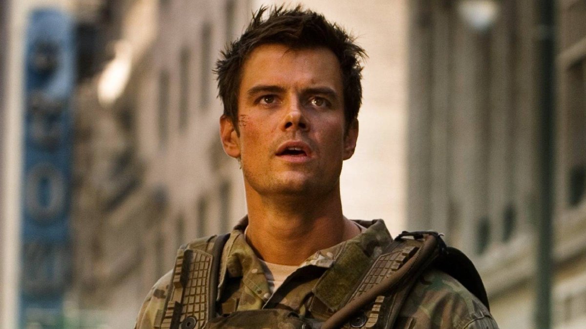 Returning Netflix Action Franchise Officially Beats Transformers & GI Joe At Their Own Game