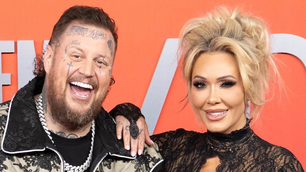 Jelly Roll's estranged wife Bunnie XO reveals they are STILL having a baby despite divorce