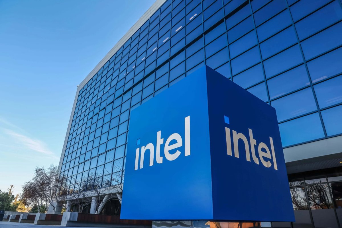 Paul Pelosi Invests Up to $6M in Intel (INTC) and Uber (UBER) Call Options