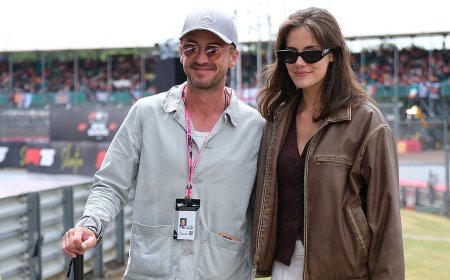 Harry Potter star Tom Felton 'splits from girlfriend of six years as he joins celebrity dating app Raya'
