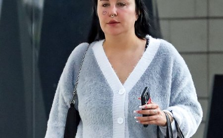 Amanda Bynes Shows Off New Platinum Blonde Hair and Natural Eyebrows