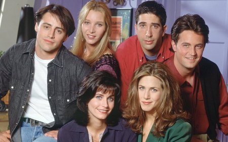 Matt LeBlanc shares rare Instagram post as he joins Lisa Kudrow paying tribute to Friends director James Burrows after death aged 85