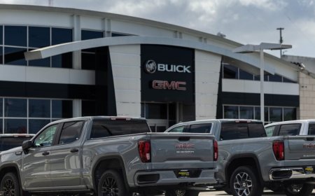 New Report Says Car Market Will Have to Shrink Significantly by 2040