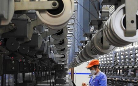 China’s industrial profits post steepest drop in over a year, raising 2026 stimulus pressure