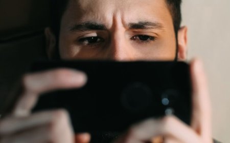 UK firm bombarded debt-ridden people with 5.5M texts