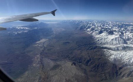 How to Photograph From an Airplane Window (And Actually Get Good Results)