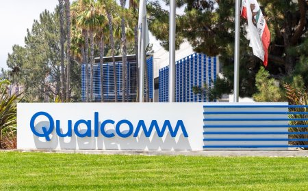 Qualcomm (QCOM) Stock Drops 8% Amid ByteDance Chip Partnership Negotiations