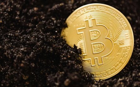 Bitcoin ETFs see $4.4B in outflows over record 13-day losing streak