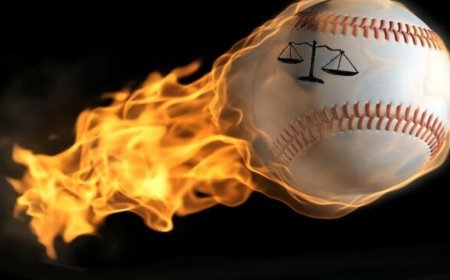 Microsoft faces down sueball, capacity problems in series of challenges