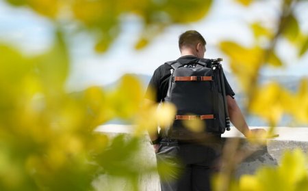 Sleek, Durable, and Unassuming: We Review the Wandrd Prvke Zip Backpack