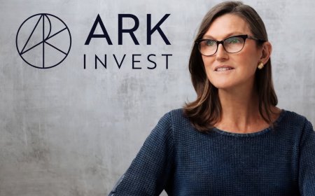 ARK Invest Doubles Down on Coinbase (COIN), Circle, and Robinhood (HOOD) During Market Pullback