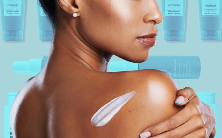 Expert-Approved Body Acne Treatments for Clear Summer Skin