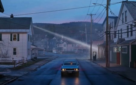 Gregory Crewdson Shot the Eerie Artwork for Singer Phoebe Bridgers’ ‘Smartphone-Free’ Tour