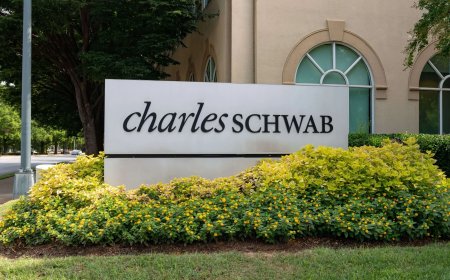 Charles Schwab Launches Binary Options on S&P 500 in Prediction Markets Push