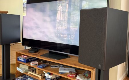 I reviewed Klipsch's The Nines II powered stereo speakers, and they're definitely keepers — great sound and nice features in a compact size (though it helps if you're feeling strong)