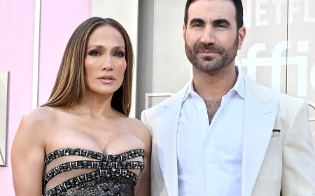 Jennifer Lopez, Brett Goldstein Address Dating Rumors