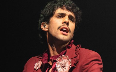 Stephen Sanchez slammed by Aussie fans after cancelling tour and calling pop music 'pornographic': 'Stop whining'