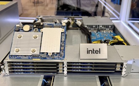 Gigabyte packs 40 Intel Lunar Lake PCs in a pizza box