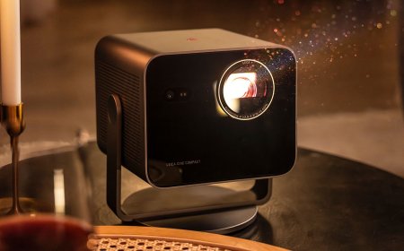 Leica Cine Compact 1 Projector Promises a Plug-and-Play Home Theater Experience