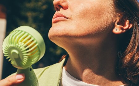 A Heat Wave Is Coming This Week: These Items Will Help You Cool Down