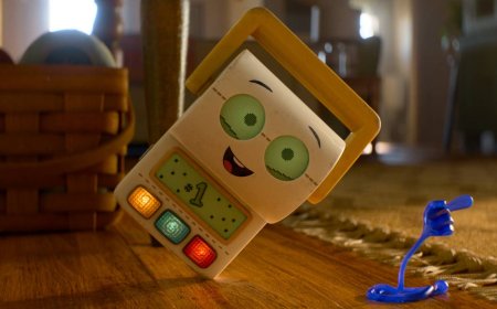 Toy Story 5’s haters are wrong about its anti-tech message