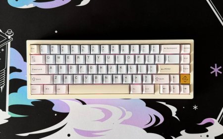 ‘One of the most easily adjustable pre-built boards available’ — I reviewed Wobkey’s 65% mechanical keyboard and its toolless case design makes swapping out its parts a breeze