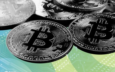 Bitcoin Is 'Boring' AI-Hungry Retail Investors, But Bernstein Still Sees $150K This Year