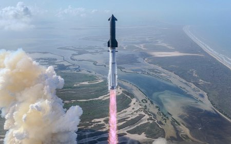 Slow-Mo Video Captures Shockwaves From the SpaceX Starship Megarocket