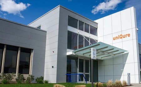 uniQure N.V. (QURE) Stock Dips Following $225M Share Offering Announcement