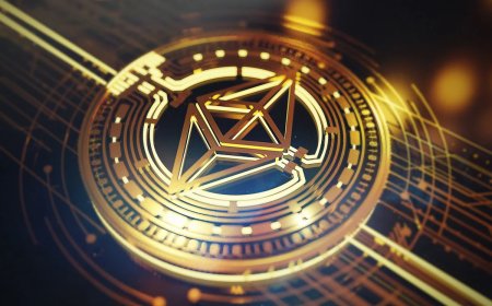 Ethereum (ETH) Holds Above $1,700: Critical Support Zone Analysis