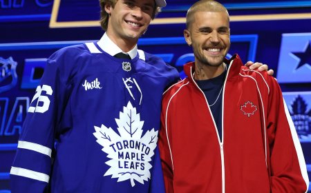 Justin Bieber Makes Surprise Public Appearance to Assist With NHL Draf