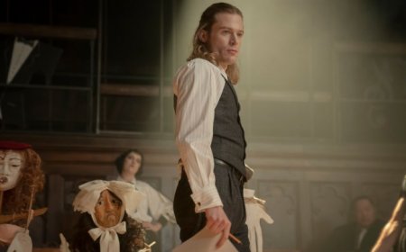 What You Need to Know About ‘Interview with the Vampire’ to Prepare for ‘The Vampire Lestat’