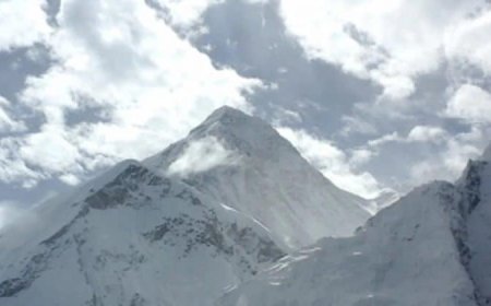 Pump.fun launches bounty platform where users climb Everest and get face tattoos for crypto