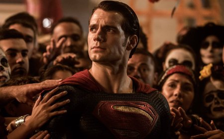 Former Superman Actor Officially Returns As New DC Hero Next Week