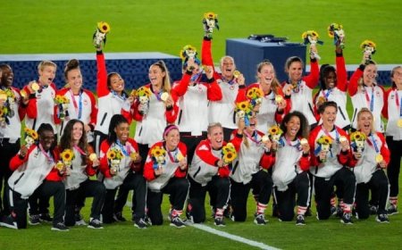 Canada secures first World Cup knockout win with 92nd-minute goal