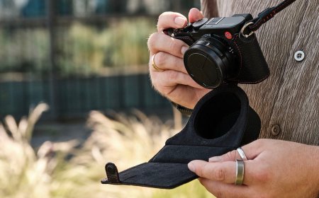 Oberwerth’s Leather D-Lux 8 Case Keeps It Safe, But Always Ready