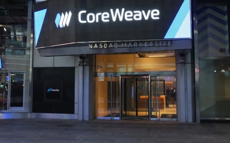 CoreWeave (CRWV) Stock: Jim Cramer Believes Hidden Revenue Pipeline Exceeds Reported Figures
