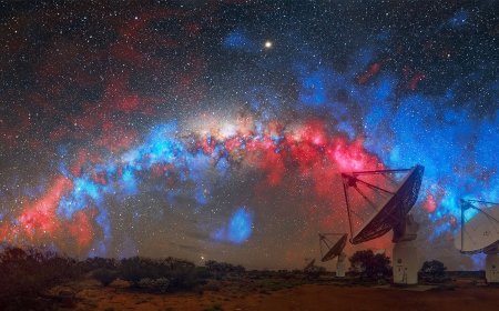 Stunning Science Image Maps the Magnetic Fields Between Galaxies