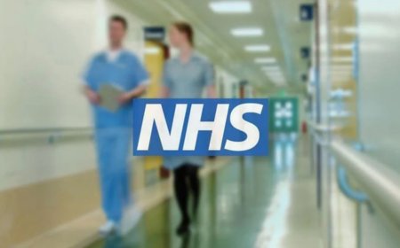 A tool that can predict staff resignations at the NHS, one of the UK's largest employers, just won a major AI prize