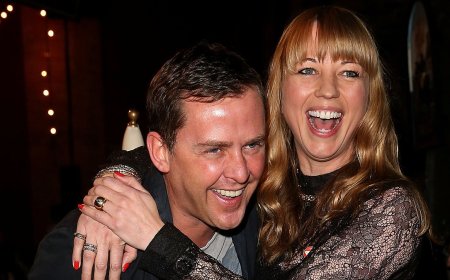 Scott Mills took Sara Cox's Radio 1 job when she was on maternity leave and twenty years on she reveals how she's ready to replace her axed friend on Radio 2