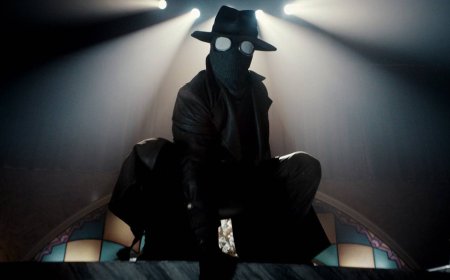 Spider-Noir Draws Major Reaction From Stephen King