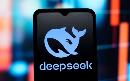 Trump Administration Delays Blacklisting DeepSeek and 100+ Chinese Tech Companies