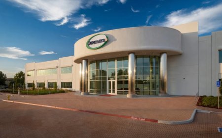 Super Micro Computer (SMCI) Stock Plunges 9% on $7B Capital Raise Announcement